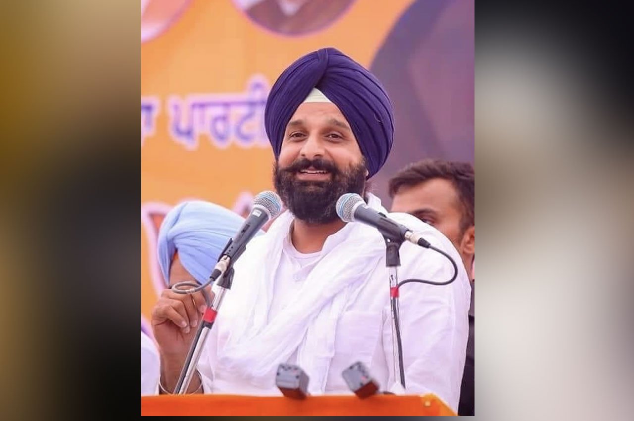 Akali Leader Bikram Singh Majithia Held in DA Case After Punjab Vigilance Raids