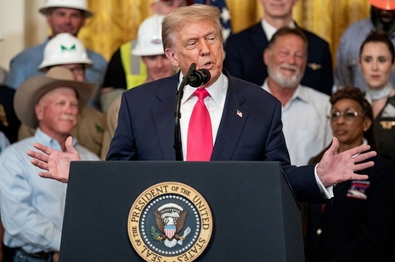 Trump Hints at “Very Big” Trade Deal with India After China Pact