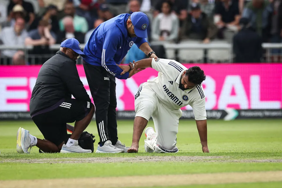 Rishabh Pant Fractures Foot, Likely Ruled Out for Remainder of India vs England Tour