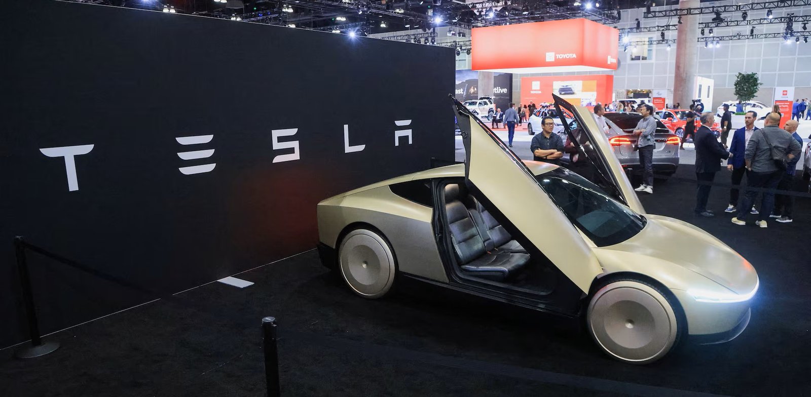 Tesla Signs $16.5 Billion Chip Supply Deal with Samsung for AI6 Production