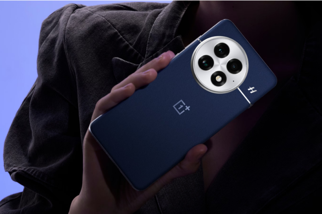 OnePlus 13 Gets OxygenOS 15.0.0.840 in India: Mind Space, AI Camera Tools & More