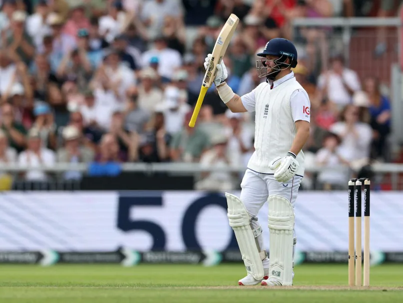 India vs England, 4th Test Day 2 – England Puts India Under Pressure at Old Trafford