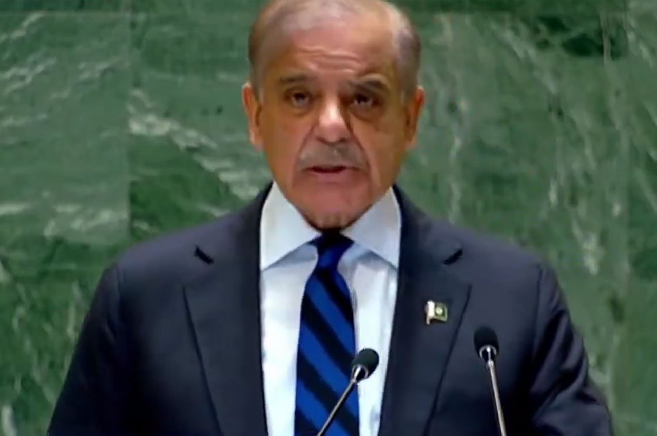 “Not a Single Drop Will Be Lost”: Shehbaz Sharif Echoes Pakistan Army Chief’s Threat of Attack Over Indus Waters Treaty