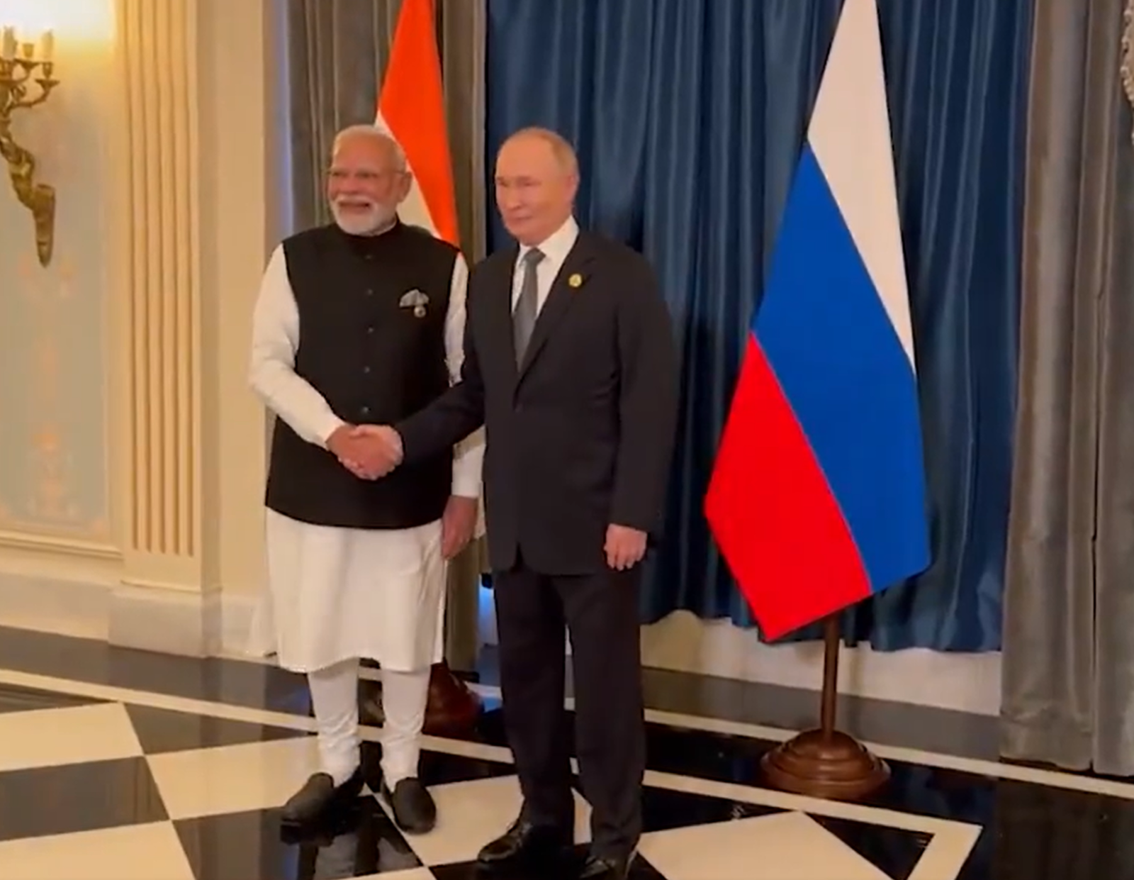 Russia and India in Talks for Additional S-400 Missile Deliveries Amid Strengthening Strategic Ties