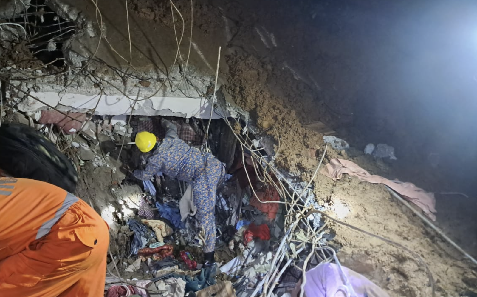 Tragic Landslide in Sundernagar Claims Six Lives, Rescue Efforts Ongoing