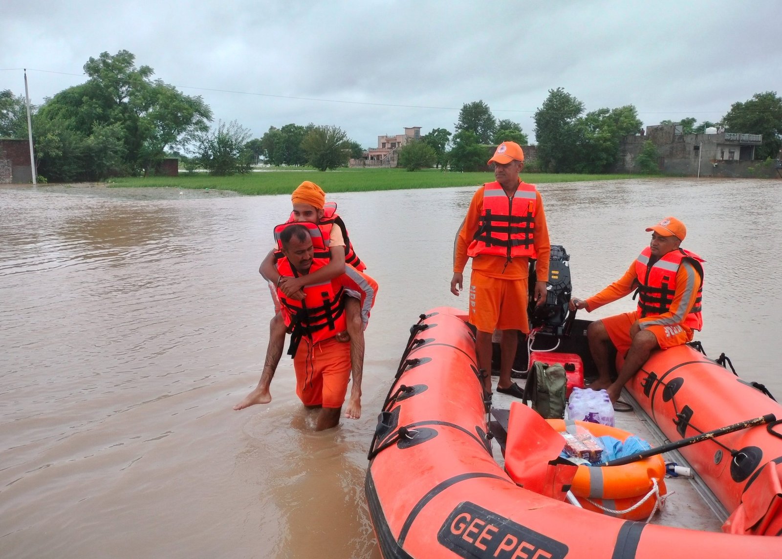 Punjab Grapples with Worst Floods in Decades - At Least 30 Lives Lost, Agriculture in Crisis